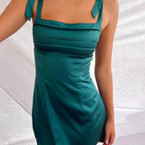 Myamee | Dark Green - Sheath Square Neck Satin Homecoming Dress with Bow Straps