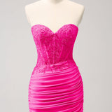 Lilac Strapless Corset Pleated Tight Homecoming Dress with Appliques