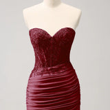 Lilac Strapless Corset Pleated Tight Homecoming Dress with Appliques