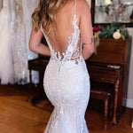 Violeta | White V-Neck Mermaid Long Lace Wedding Dress
